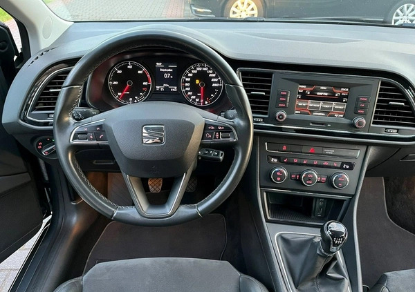 Seat Leon cena 44900 przebieg: 195320, rok produkcji 2015 z Sejny małe 596